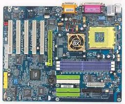 GA-7VAXP Ultra серии K7 Triton 400: новая плата от Gigabyte на чипсете VIA KT400