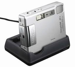 DiMAGE Xt: новая версия миниатюрной камеры от Minolta