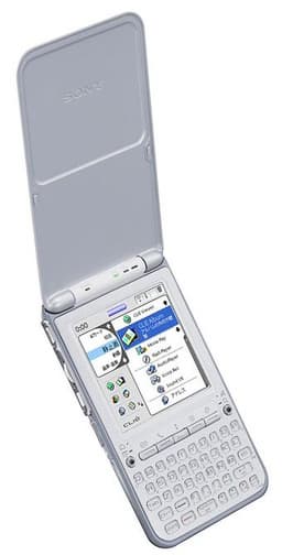 Sony Clie PEG-TG50: a new Palm OS 5.0 keyboard PDA