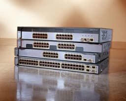 Catalyst 3750: семейство новых коммутаторов Cisco