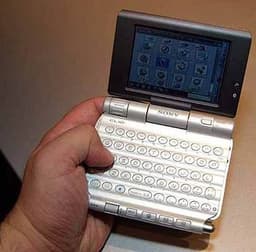 Sony introduces new PEG-UX50 PDA