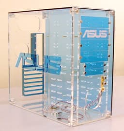 ASUS-TPA-CHASSIS: a transparent ATX case