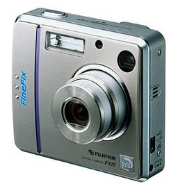 FinePix F420 Zoom: новая компактная 3-мегапиксельная камера Fujifilm