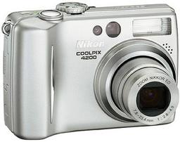 PMA2004: Nikon COOLPIX 4200 и 5200