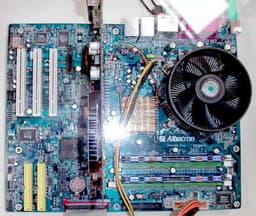 Albatron at CeBIT 2004: motherboards and graphics cards