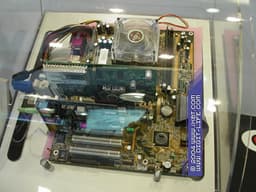 Computex 2004: more and more exhibits