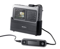VAIO Pocket player and CLIE PEG-VZ90 PDA: two stylish novelties from Sony