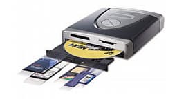 DigiMagic DM220: external DVD drive and flash reader from Cardmedia