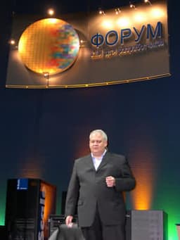 IDF 2004 в Москве: проблемы российской науки и пути их решения