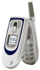 LG VX6100: стандартный телефон с нестандартной камерой