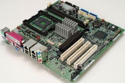 Первые micro ATX платы под Pentium M c разъемами PCI-E от PFU