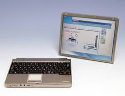 Toshiba на CeBIT-2005: ноутбук со съемным дисплеем