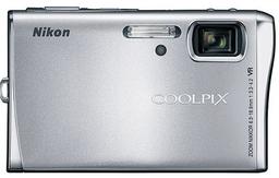Nikon Coolpix S50 и S50c: алюминиевые "ультракомпакты" с Wi-Fi и без