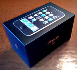 Photos of the Unboxed iPhone 3G