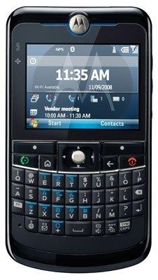 Motorola Q11: тонкий коммуникатор с GPS и QWERTY-клавиатурой
