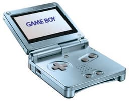 Nintendo считает, что GBA еще рано хоронить