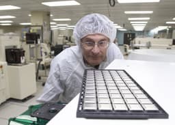 IBM начинает выпуск процессоров Cell по нормам 65 нм