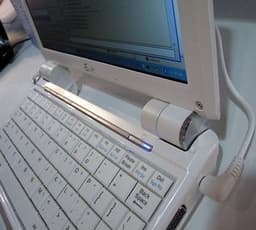 Eee PC ASUS получают Windows 7, связь 3,5G, не за горами модели с поддержкой WiMax и Wi-Fi
