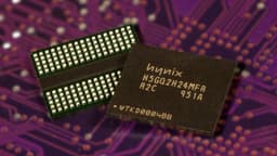 Hynix Introduces World's First 40nm Class 2Gb GDDR5 DRAM