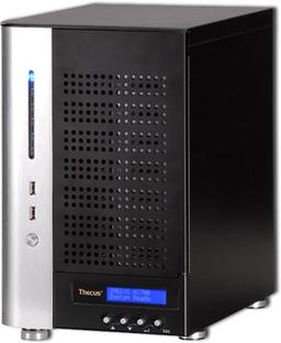 Thecus N7700SAS — NAS с семью отсеками для винчестеров