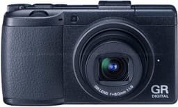 Ricoh GR Digital III — компактная камера с широкоугольным светосильным объективом 