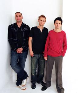 Muse анонсировали трек лист альбома The Resistance