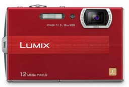 Компактная камера со складным объективом Panasonic Lumix DMC-FP8 снимает HD-видео