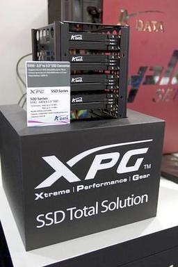 A-DATA демонстрирует SSD S592 и адаптер XPG 3,5", позволяющие достичь 1115 МБ/с