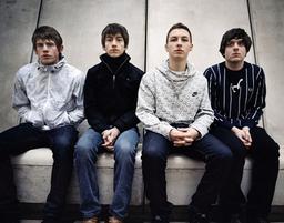 Новый альбом группы Arctic Monkeys выйдет в августе