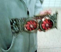Первые снимки ATI Radeon HD 5850 X2
