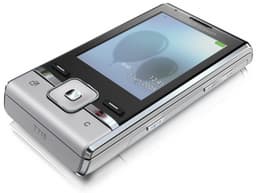 МТС представляет телефон-слайдер Sony Ericsson T715