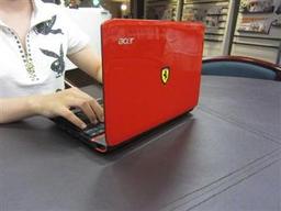 В конце года ASUS и Acer поборются за покупателей «люксовых» нетбуков
