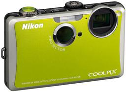 Coolpix S1100pj: второе поколение фотокамеры Nikon со встроенным проектором
