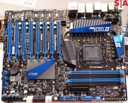 На системной плате MSI Big Bang Marshal установлено восемь слотов PCI Express x16