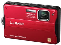 Камера Panasonic LUMIX TS10 выдерживает погружения на глубину до 3 м