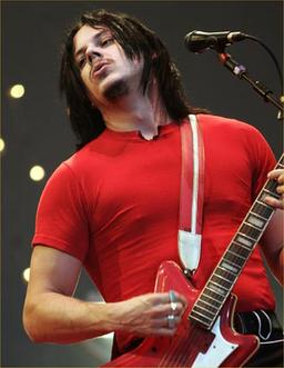  Jack White часто чувствует себя директором
