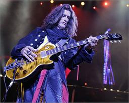 Травма Joe Perry не повлияет на график тура Aerosmith