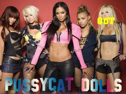 Еще одна участница Pussycat Doll покинула группу