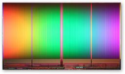 Intel начинает поставки 25-нанометровой флэш-памяти