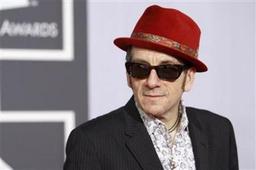 Elvis Costello отменил концерты в Израиле