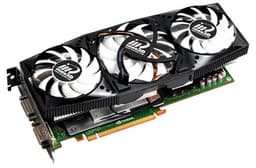 Видеокарту Inno3D GeForce GTX 470 Hawk охлаждает кулер с тремя вентиляторами