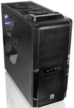 Thermaltake DOKKER: корпус с док-станцией для жестких дисков