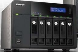 QNAP оснащает сетевое хранилище TS-859 Pro+ двухъядерным ЦП Intel Atom D525