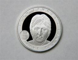 John Lennon был отчеканен на юбилейной монете