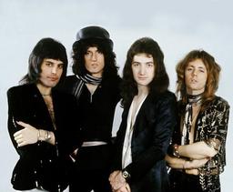 Queen выпустит переиздание всех альбомов