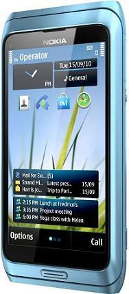 Nokia корректирует дату выхода бизнес-смартфона E7