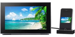 К фоторамке Panasonic MW-20 можно подключить iPhone