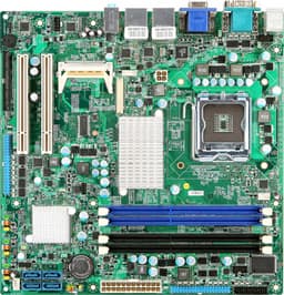 Поддержка ЦП Intel Core 2 Quad и десять COM-портов системной платы MSI IA-Q45