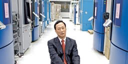 Foxconn производит 90 iPhone 4 в минуту