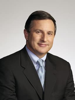Бывший глава HP стал президентом Oracle